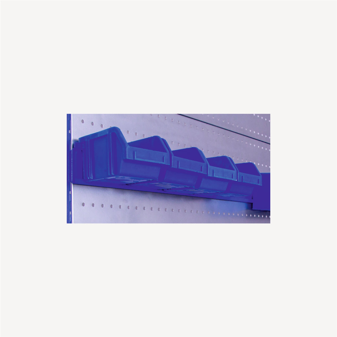 PLASTIC BOX